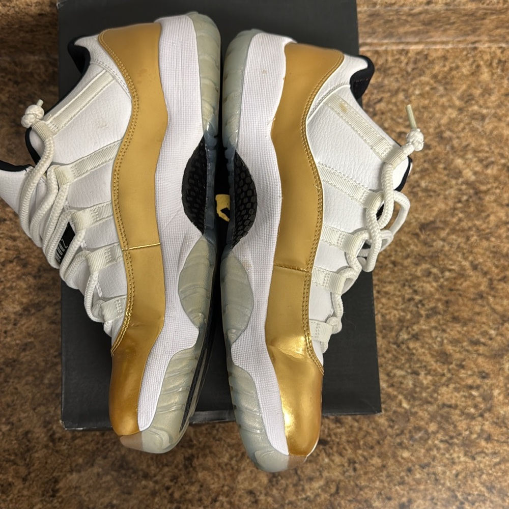 COPY - Jordan 11 low - Picture 6 of 9